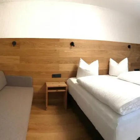 Holiday home Ferienhaus Pension Gulla *