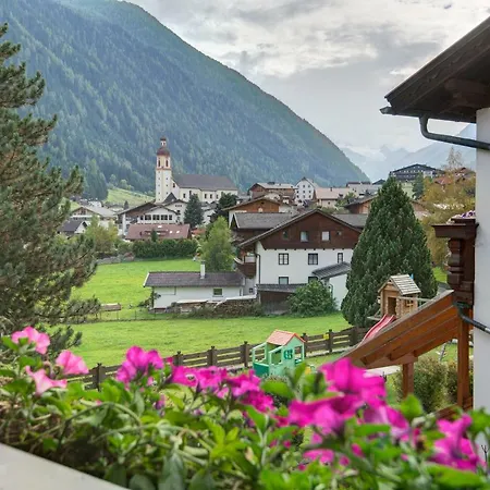 Holiday home Ferienhaus Pension Gulla Neustift im Stubaital