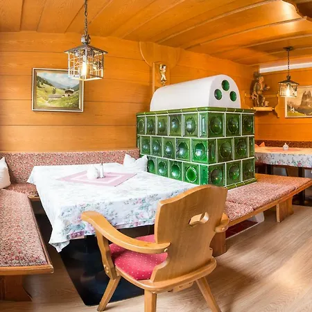 Vakantiehuis Ferienhaus Pension Gulla