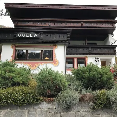 別荘 Ferienhaus Pension Gulla ノイシュティフト・イム・シュトゥーバイタール